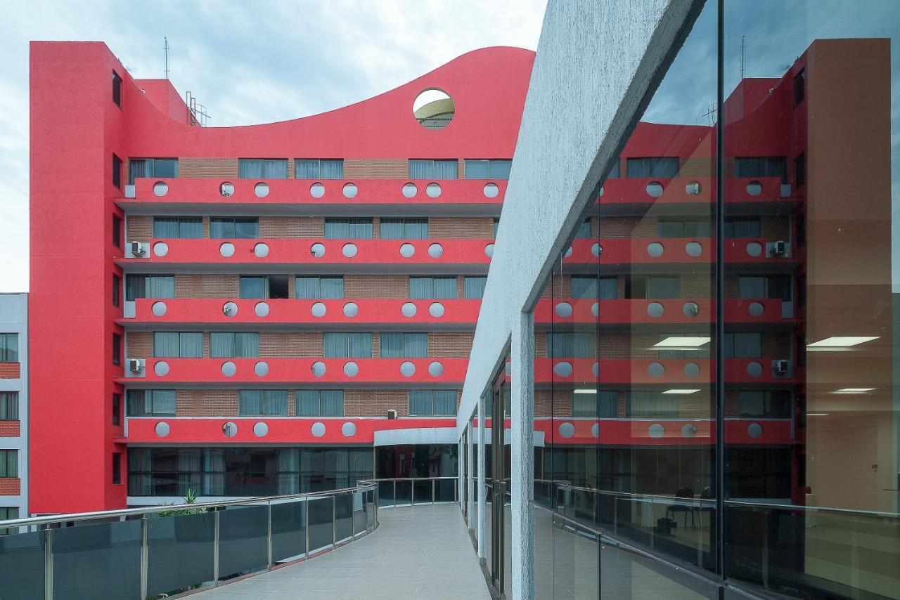 Hotel Foz Plaza